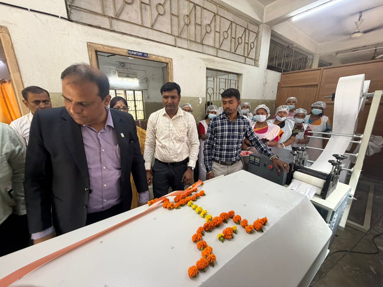 Women training to produce sanitary napkins
